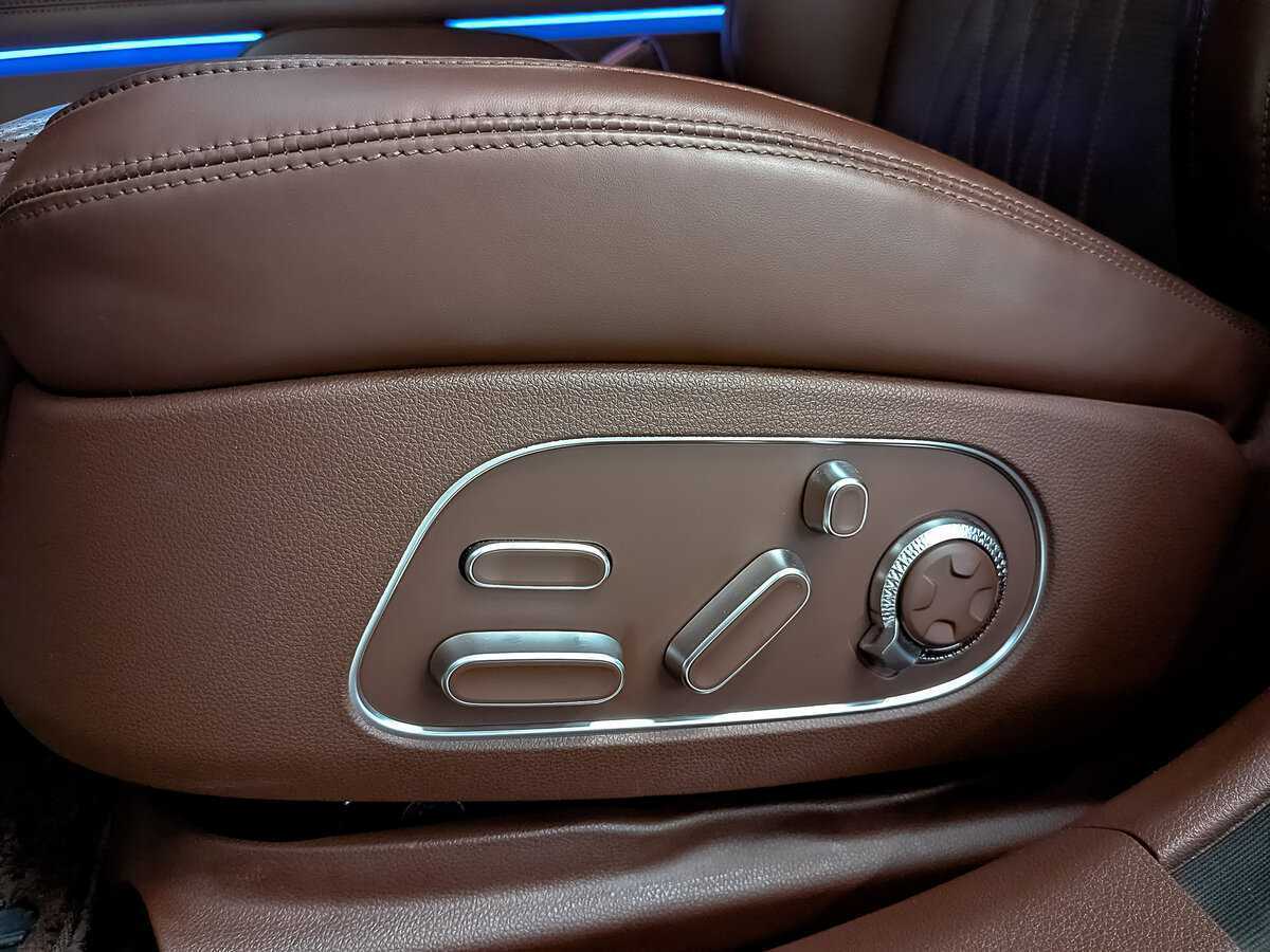 Genesis G90 2022 года с пробегом. Фото: #25