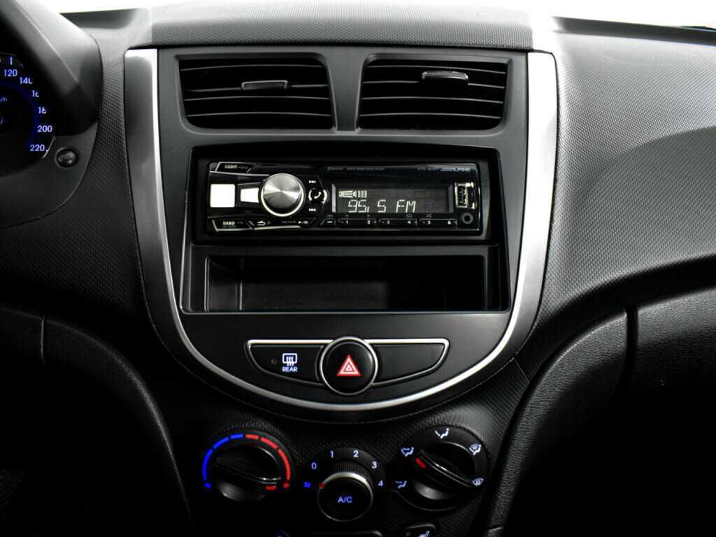 Hyundai Solaris 2014 года с пробегом. Фото: #12