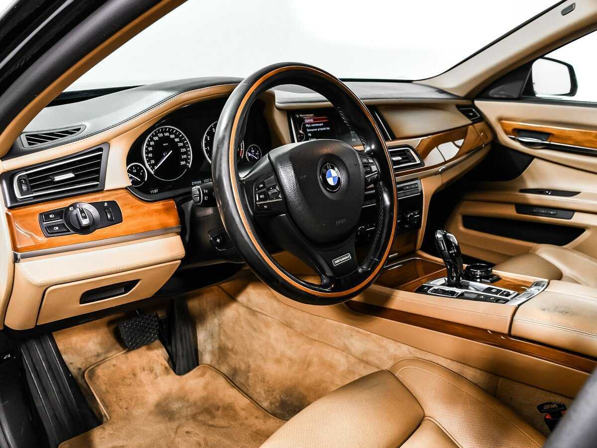 BMW 7 серии 2014 года с пробегом. Фото: #11