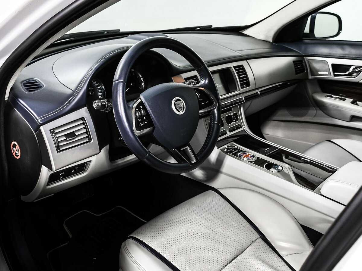 Jaguar XF 2012 года с пробегом. Фото: #11