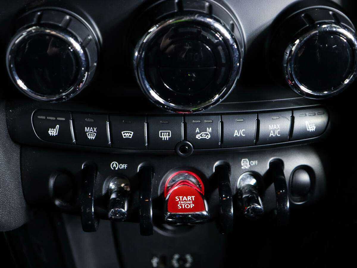 Mini Hatch 2016 года с пробегом. Фото: #17