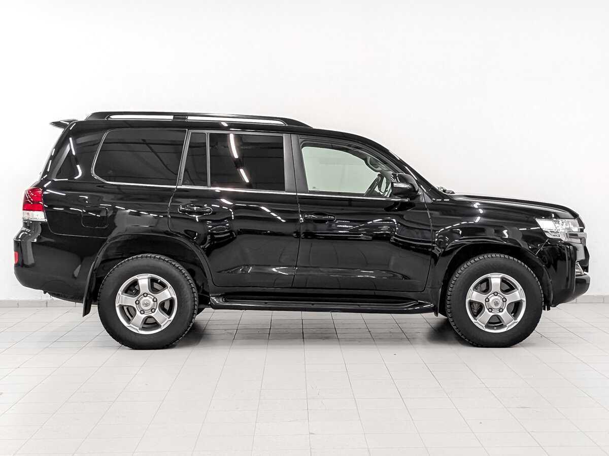 Toyota Land Cruiser 2020 года с пробегом. Фото: #3