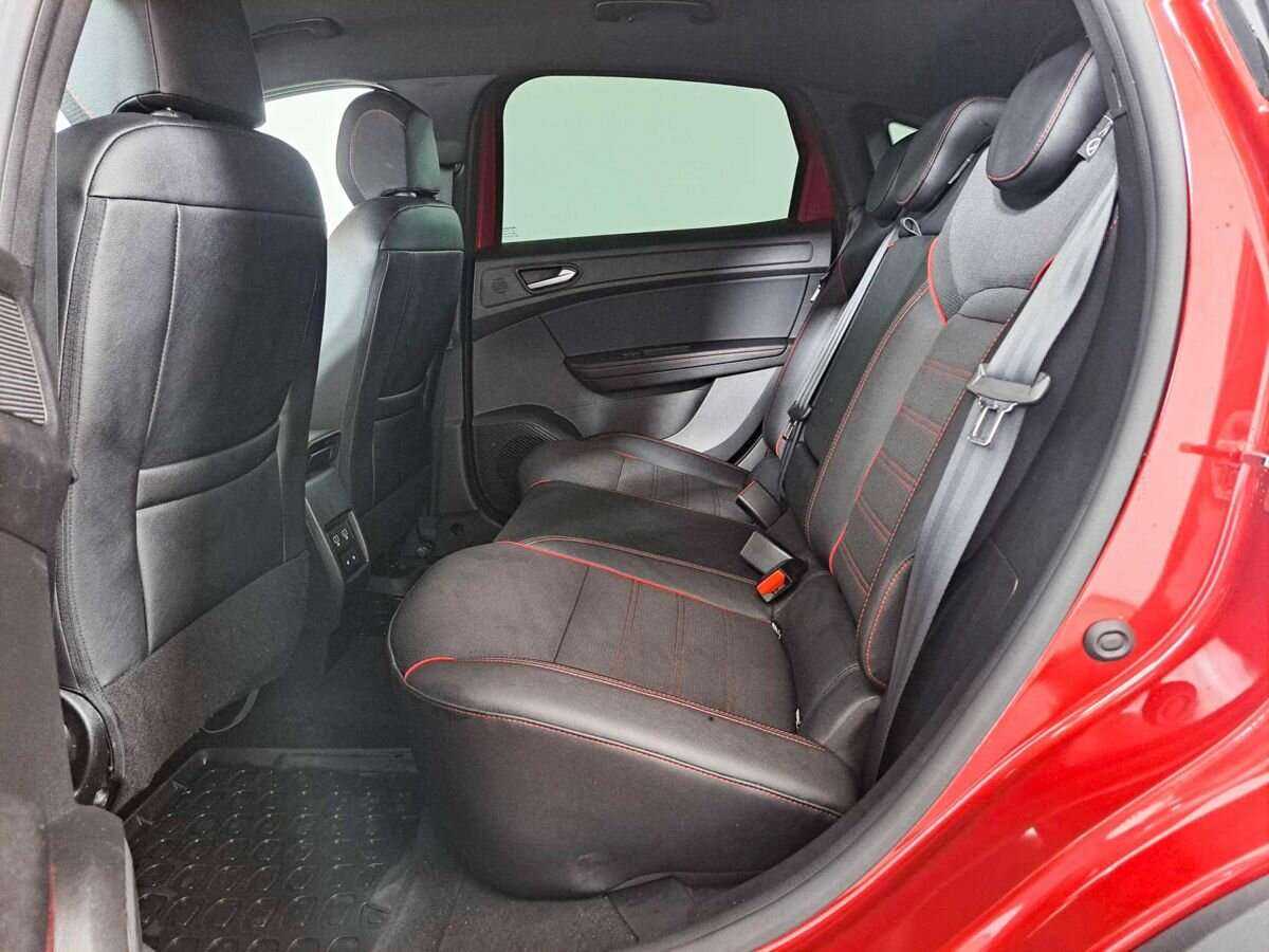 Renault Arkana 2021 года с пробегом. Фото: #9