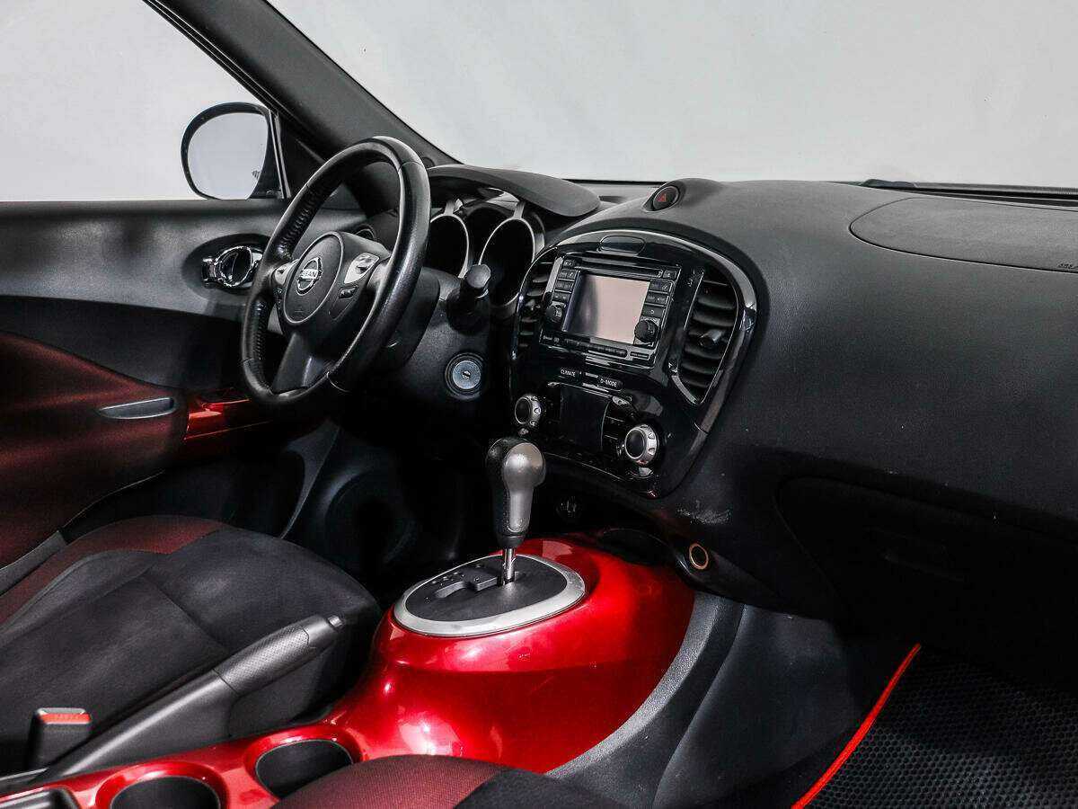 Nissan Juke 2011 года с пробегом. Фото: #12