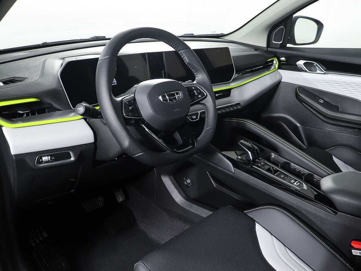 Geely Coolray 2023 года с пробегом. Фото: #11