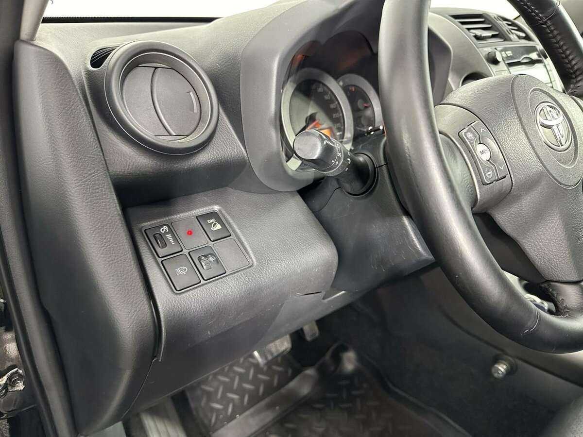 Toyota RAV4 2009 года с пробегом. Фото: #7