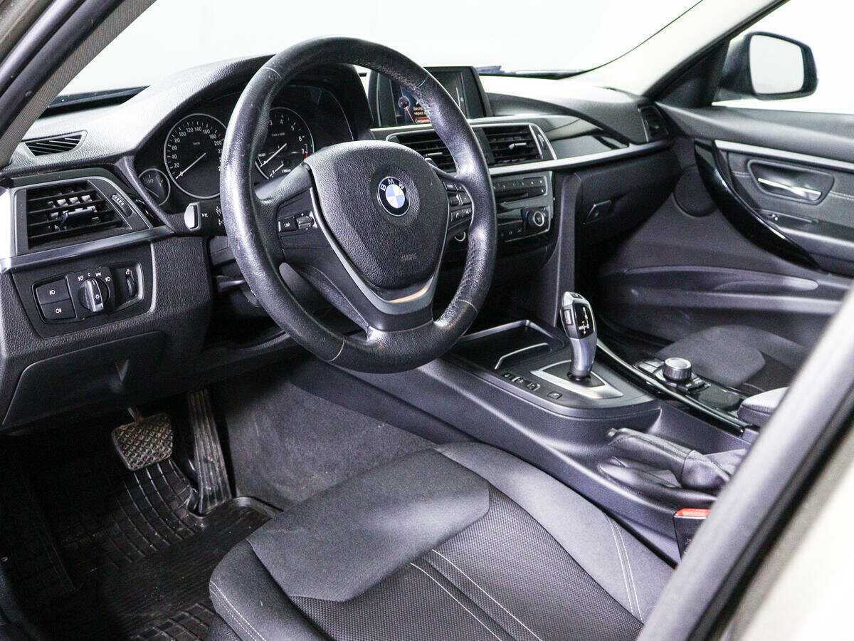 BMW 3 серии 2017 года с пробегом. Фото: #10