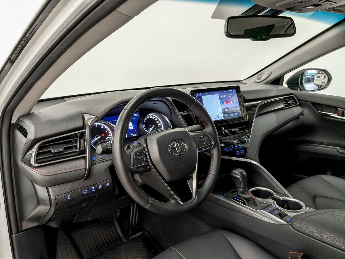 Toyota Camry 2022 года с пробегом. Фото: #15