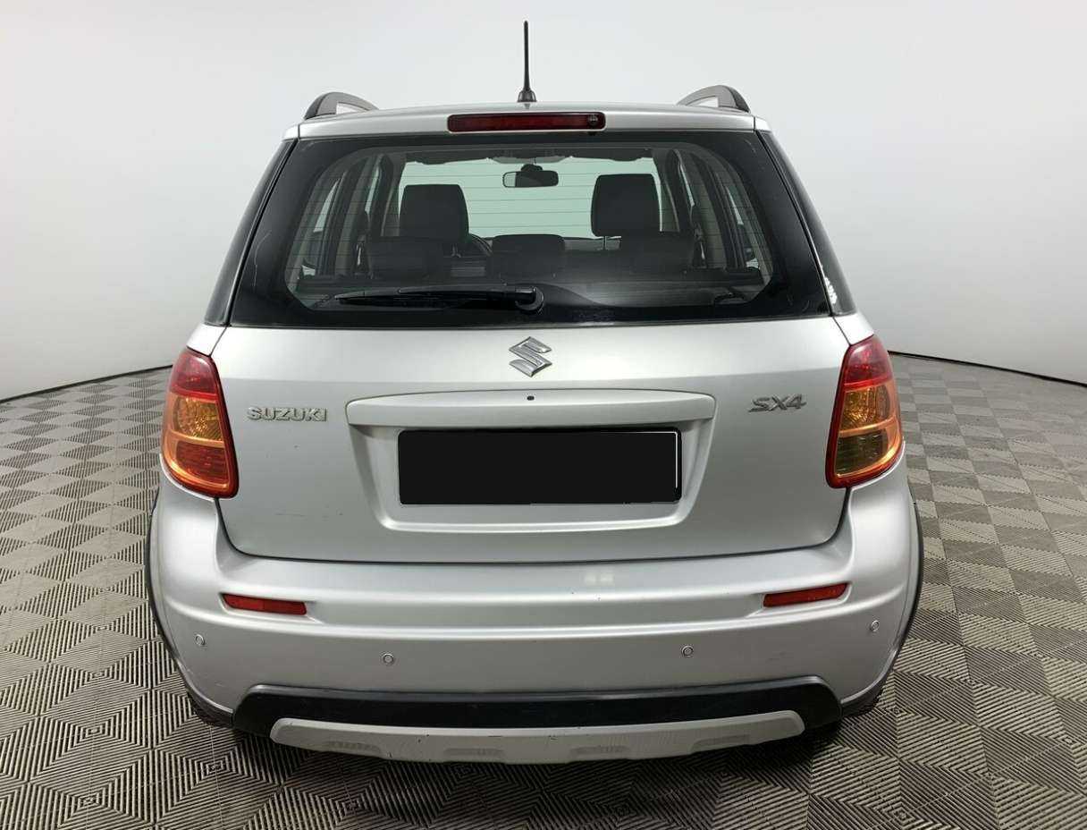 Suzuki SX4 2010 года с пробегом. Фото: #5