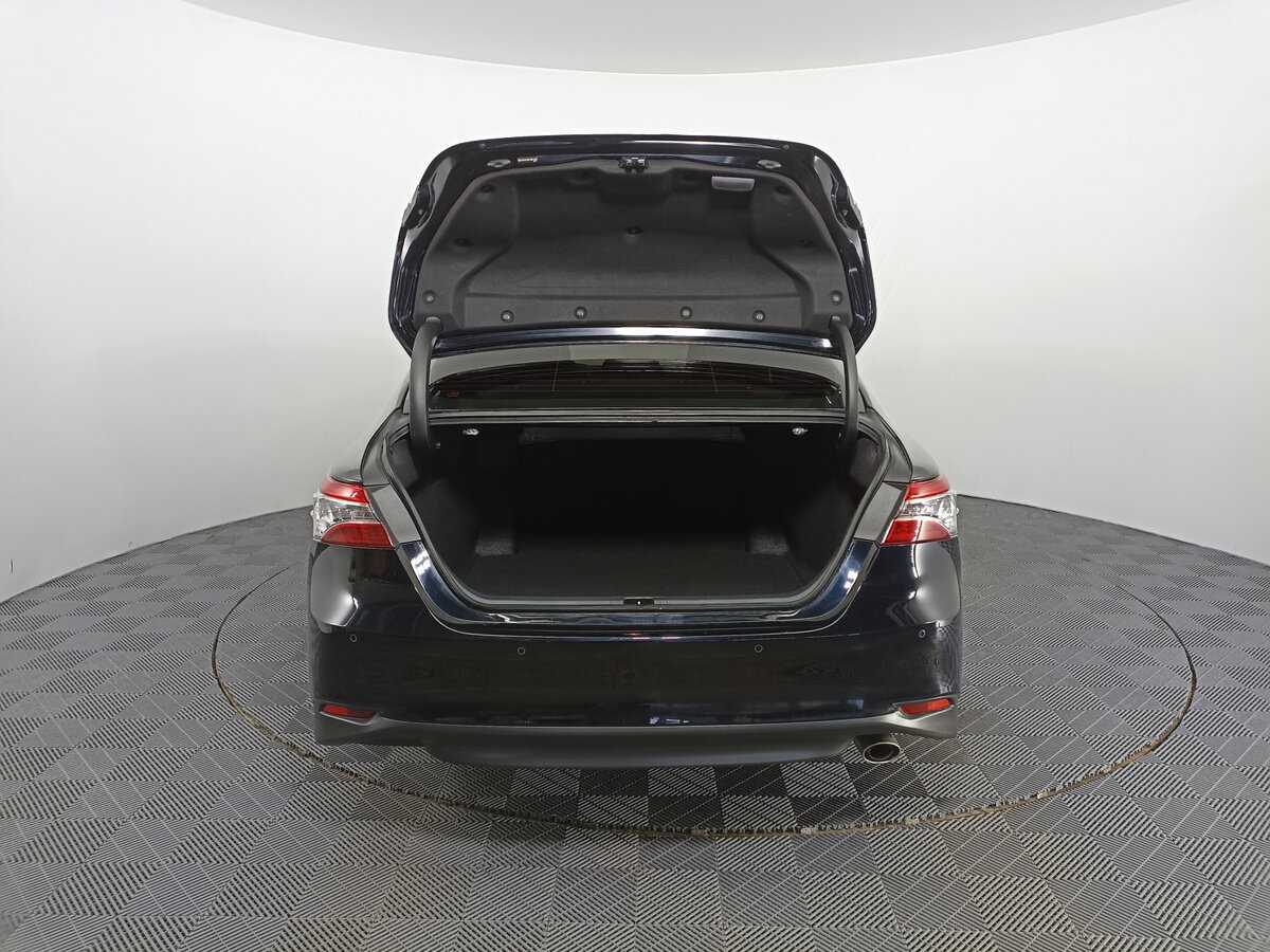 Toyota Camry 2021 года с пробегом. Фото: #9