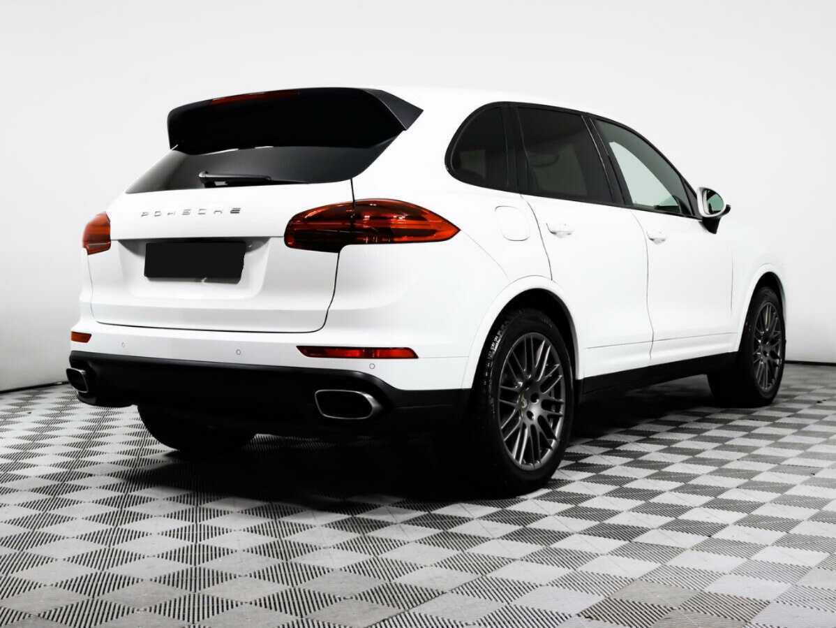 Porsche Cayenne 2016 года с пробегом. Фото: #3