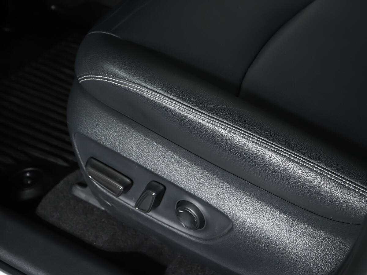 Toyota RAV4 2021 года с пробегом. Фото: #15