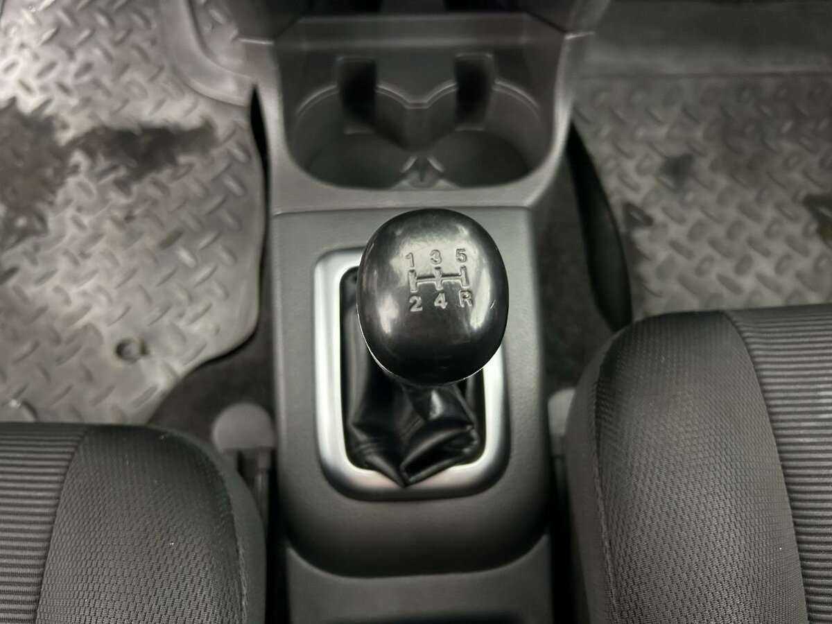 Suzuki Liana 2004 года с пробегом. Фото: #12