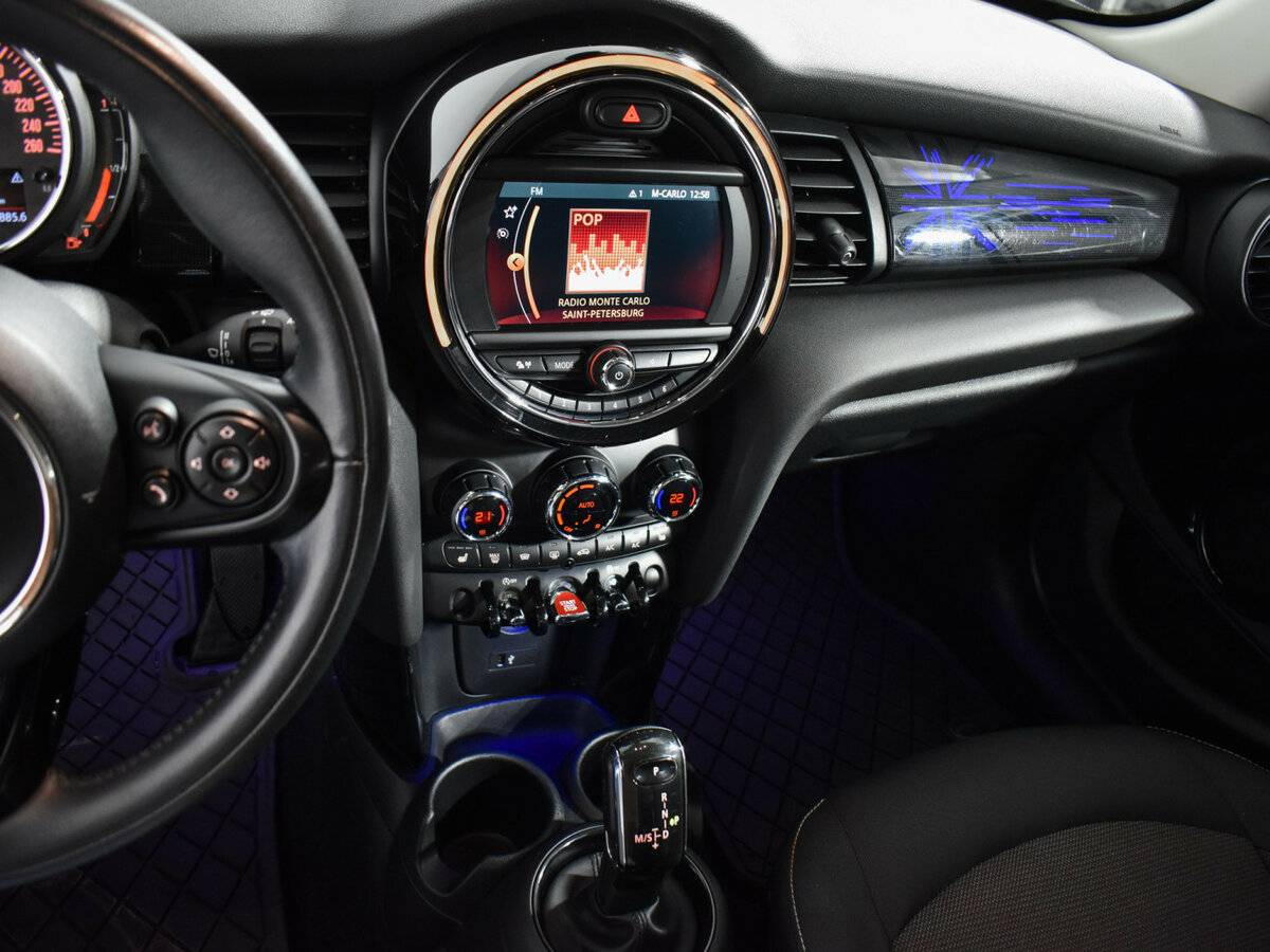 Mini Hatch 2019 года с пробегом. Фото: #18