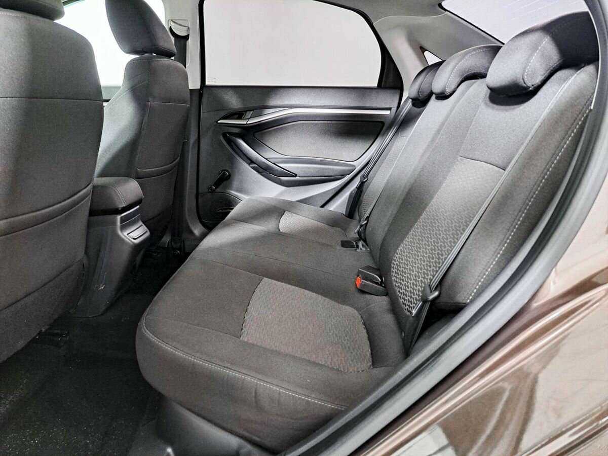 Lada (ВАЗ) Vesta 2018 года с пробегом. Фото: #10