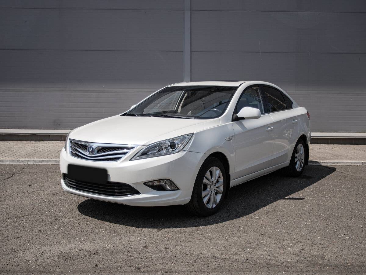 Changan Eado 2014 года с пробегом. Посмотреть фото