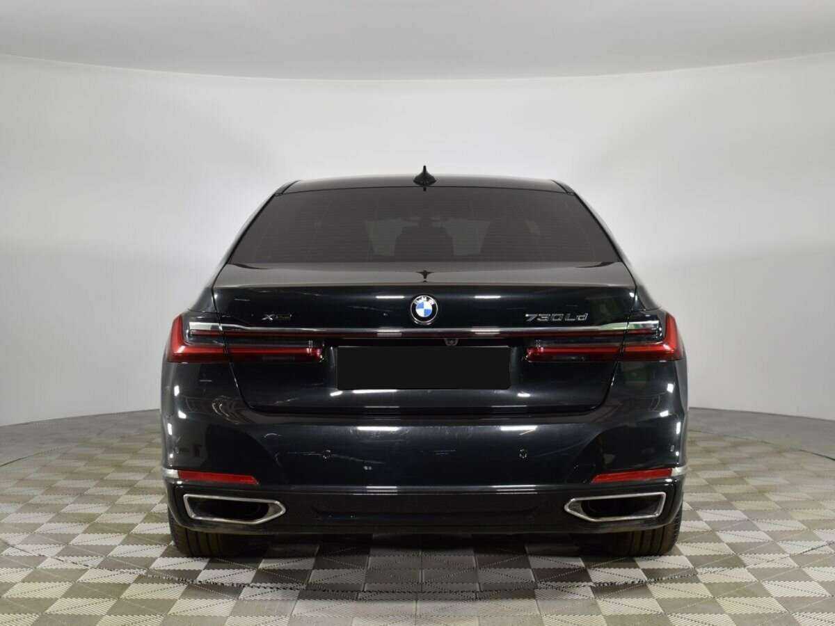 BMW 7 серии 2020 года с пробегом. Фото: #3