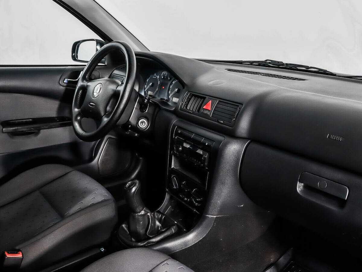 Skoda Octavia 2008 года с пробегом. Фото: #10