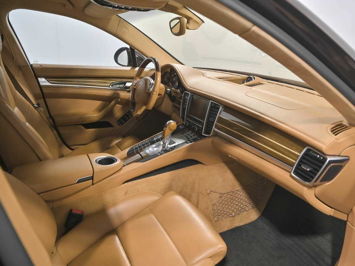 Porsche Panamera 2014 года с пробегом. Фото: #18