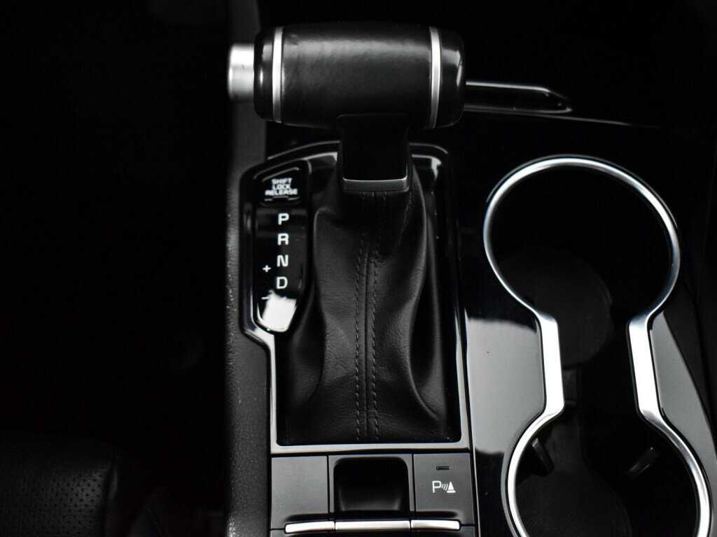 Kia K5 2020 года с пробегом. Фото: #10