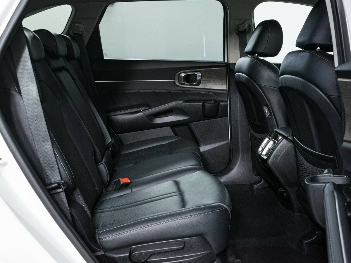 Kia Sorento 2023 года с пробегом. Фото: #12