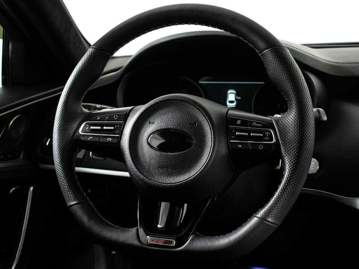 Kia Stinger 2018 года с пробегом. Фото: #13