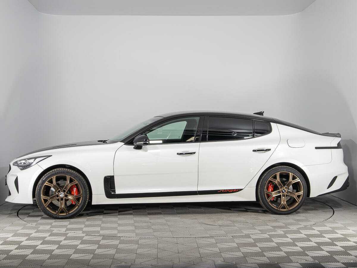 Kia Stinger 2018 года с пробегом. Фото: #7