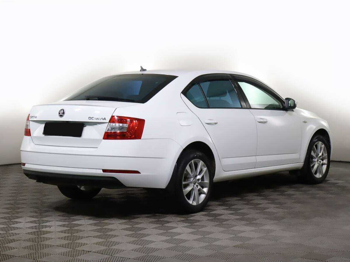Skoda Octavia 2019 года с пробегом. Фото: #3