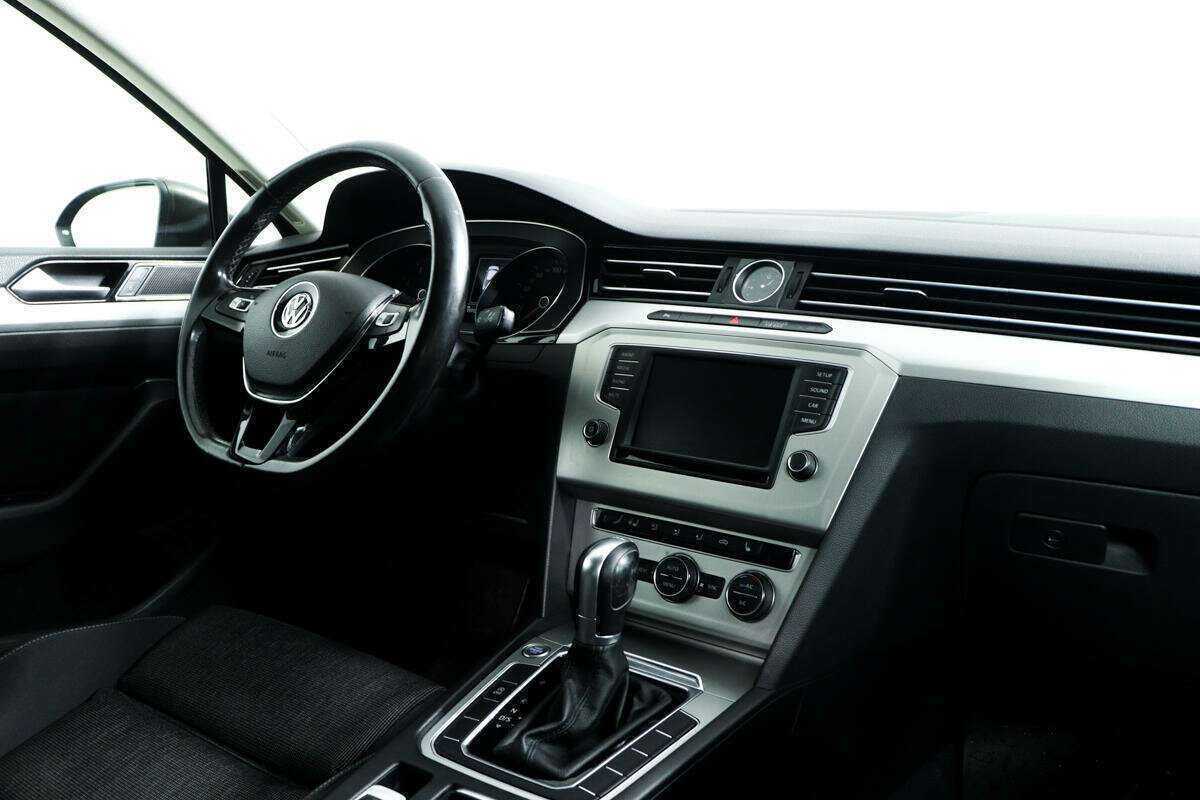 Volkswagen Passat 2016 года с пробегом. Фото: #8
