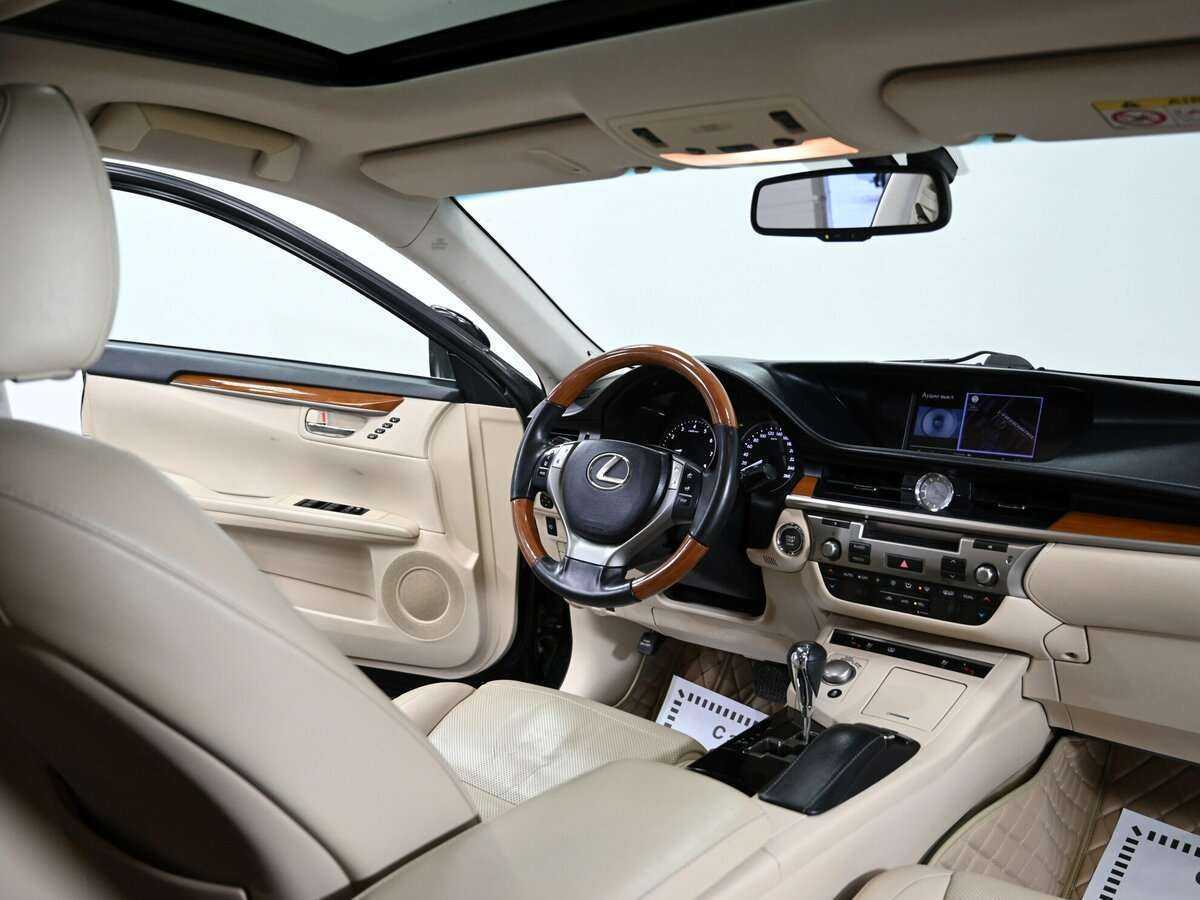 Lexus ES 2012 года с пробегом. Фото: #11
