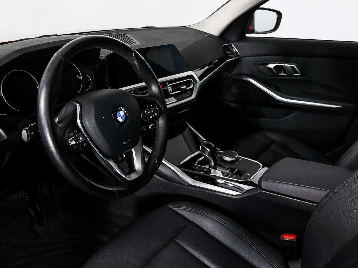 BMW 3 серии 2020 года с пробегом. Фото: #8