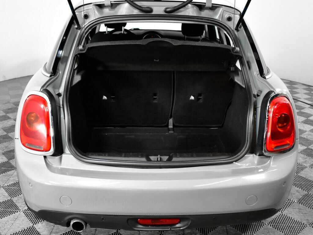 Mini Hatch 2018 года с пробегом. Фото: #14