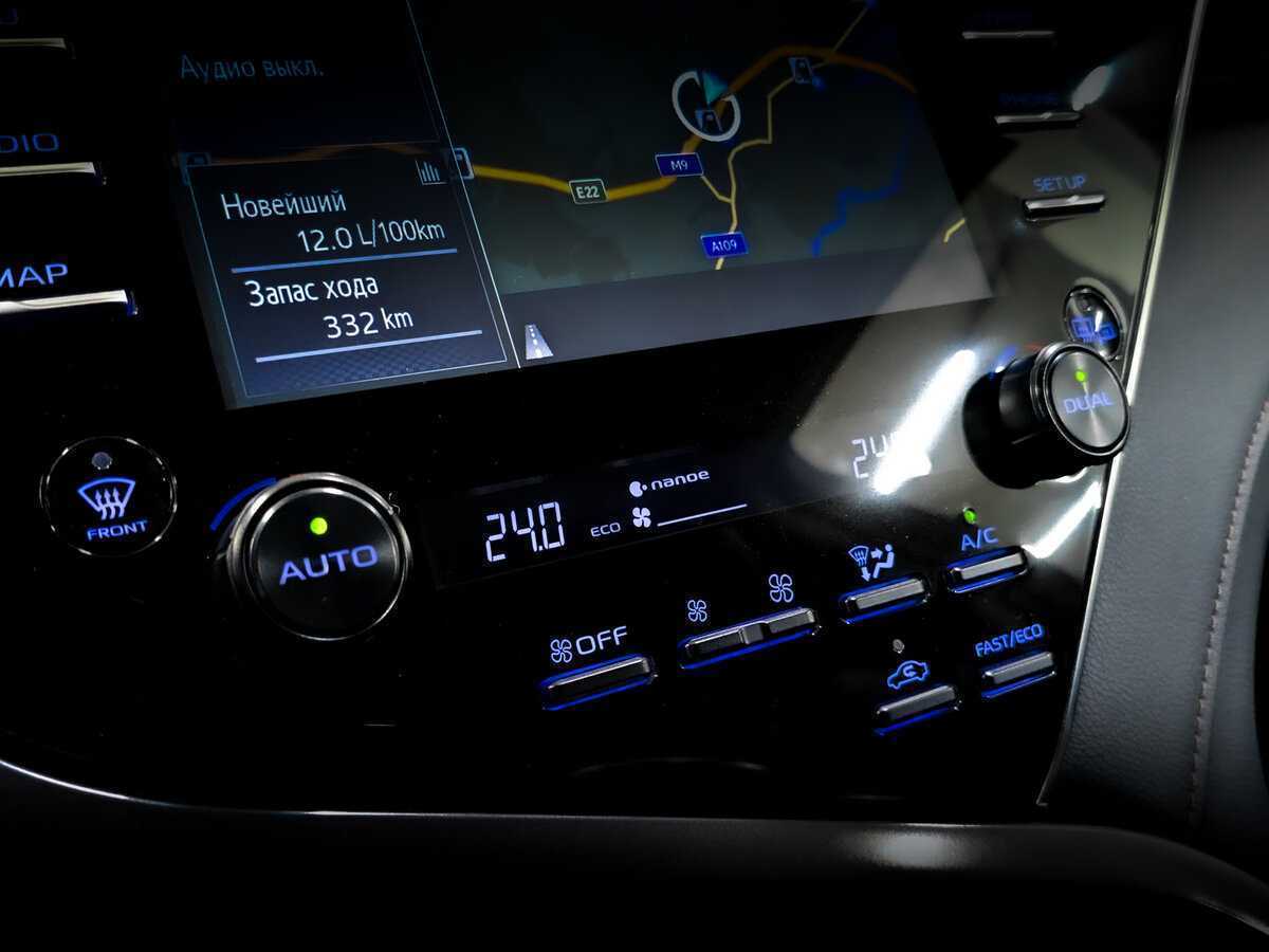 Toyota Camry 2019 года с пробегом. Фото: #25