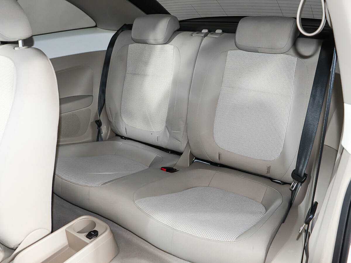 Volkswagen Beetle 2014 года с пробегом. Фото: #9