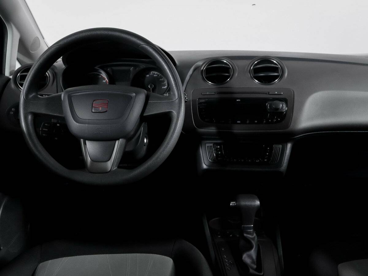 SEAT Ibiza 2012 года с пробегом. Фото: #9