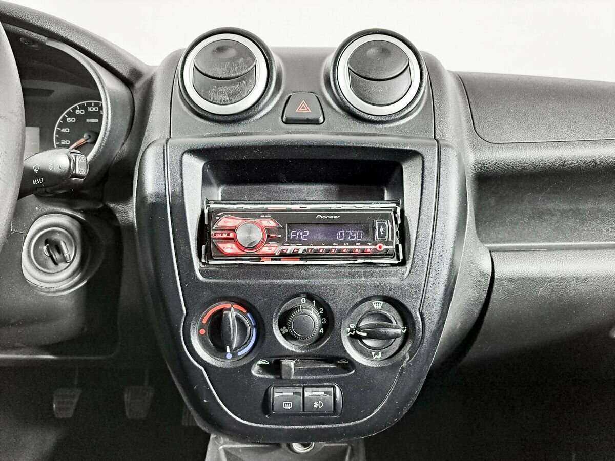 Lada (ВАЗ) Granta 2017 года с пробегом. Фото: #12