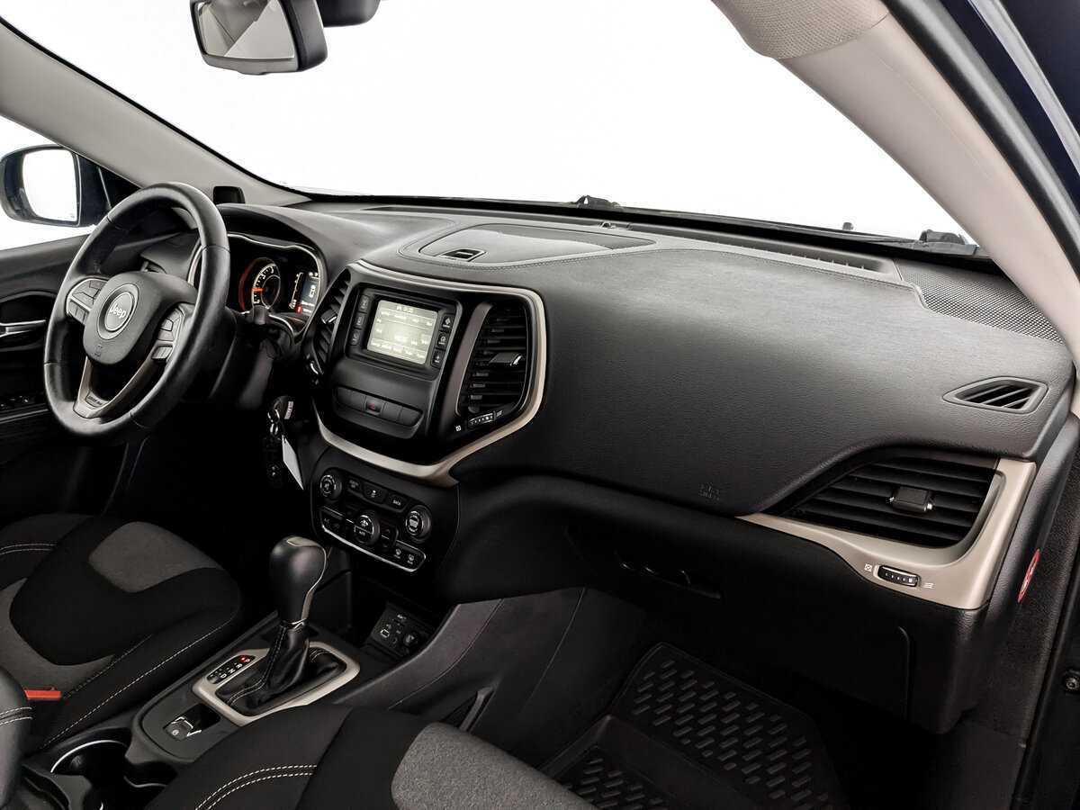 Jeep Cherokee 2014 года с пробегом. Фото: #10