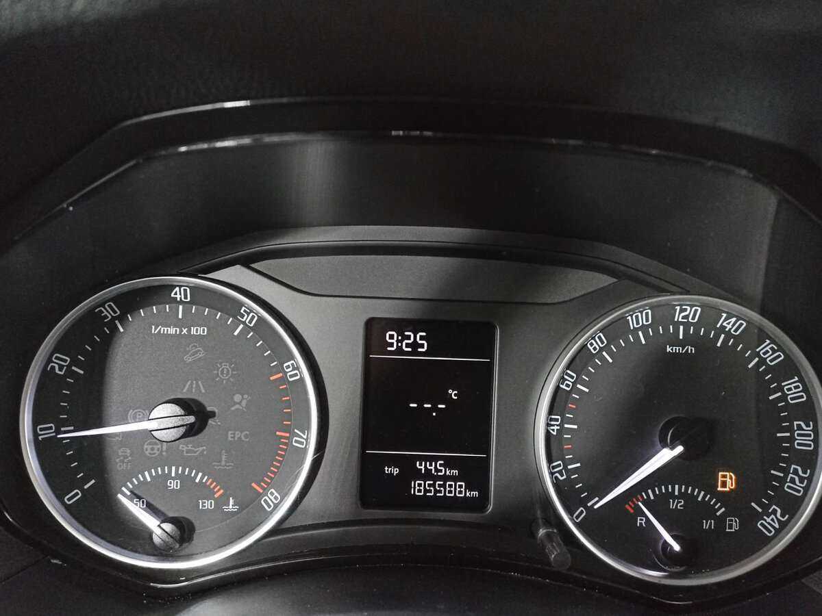 Skoda Octavia 2012 года с пробегом. Фото: #8