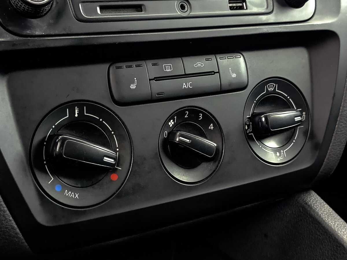 Volkswagen Jetta 2016 года с пробегом. Фото: #20