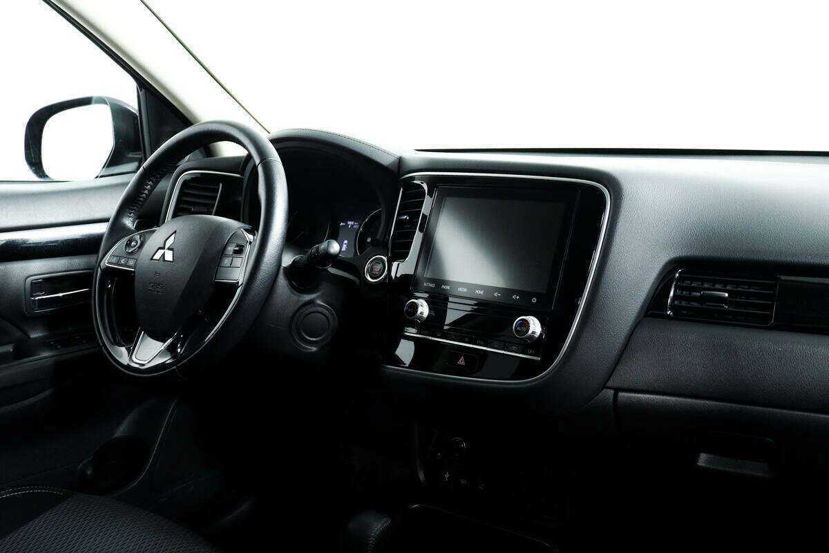 Mitsubishi Outlander 2022 года с пробегом. Фото: #8