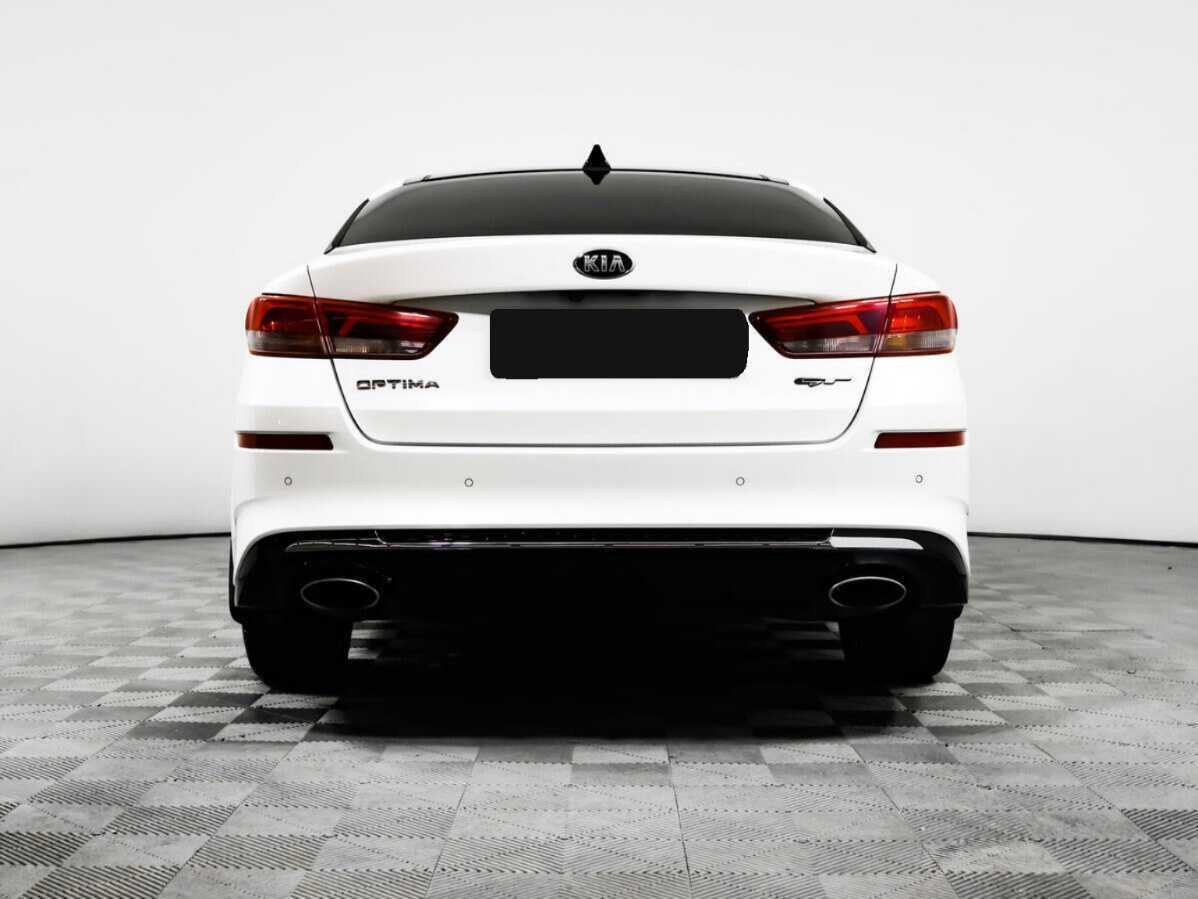 Kia Optima 2018 года с пробегом. Фото: #5