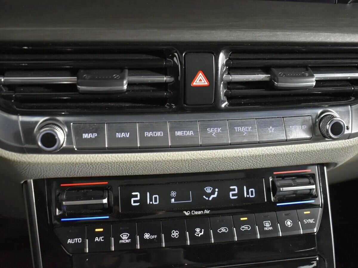 Kia Mohave 2019 года с пробегом. Фото: #21