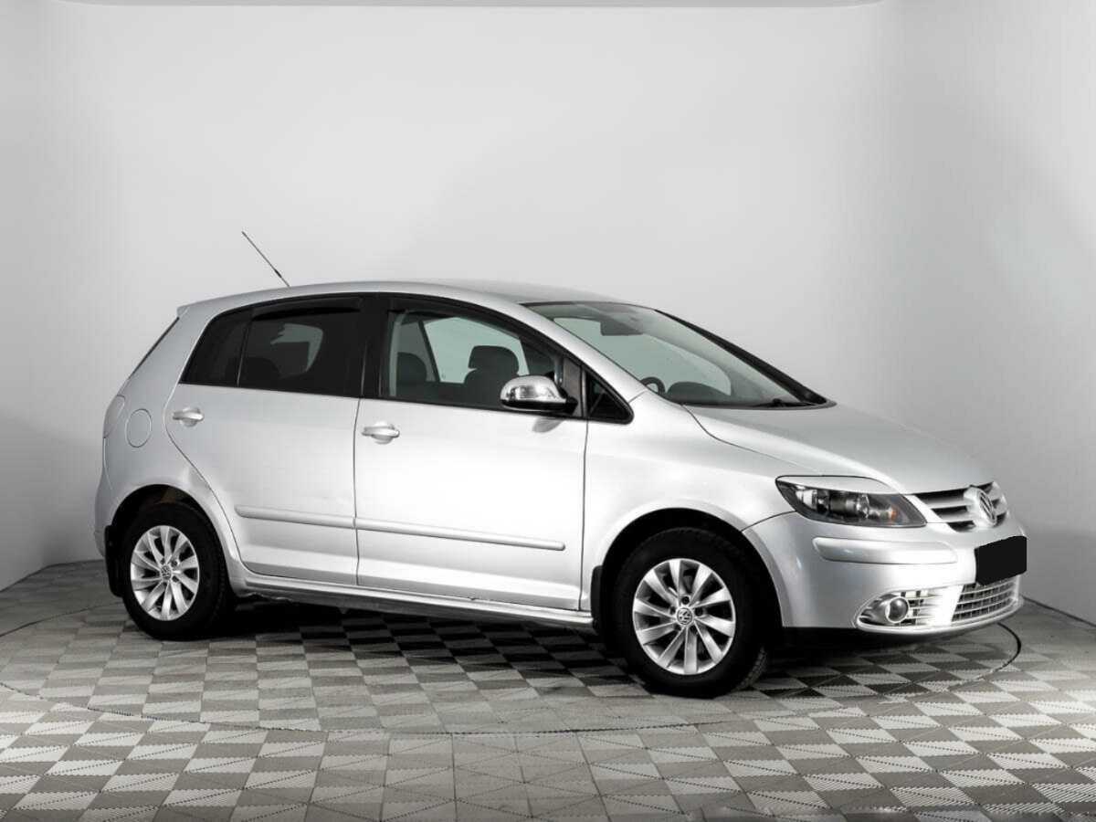 Volkswagen Golf Plus 2008 года с пробегом. Фото: #2