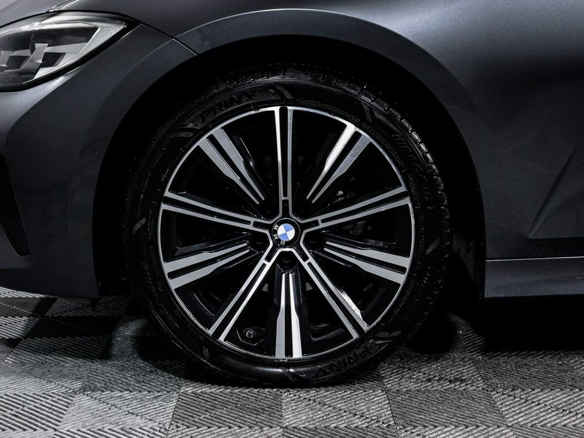 BMW 3 серии 2019 года с пробегом. Фото: #14