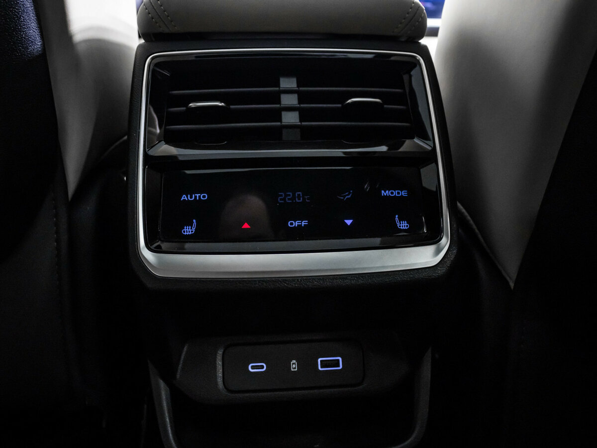 Geely Monjaro 2024 года с пробегом. Фото: #13