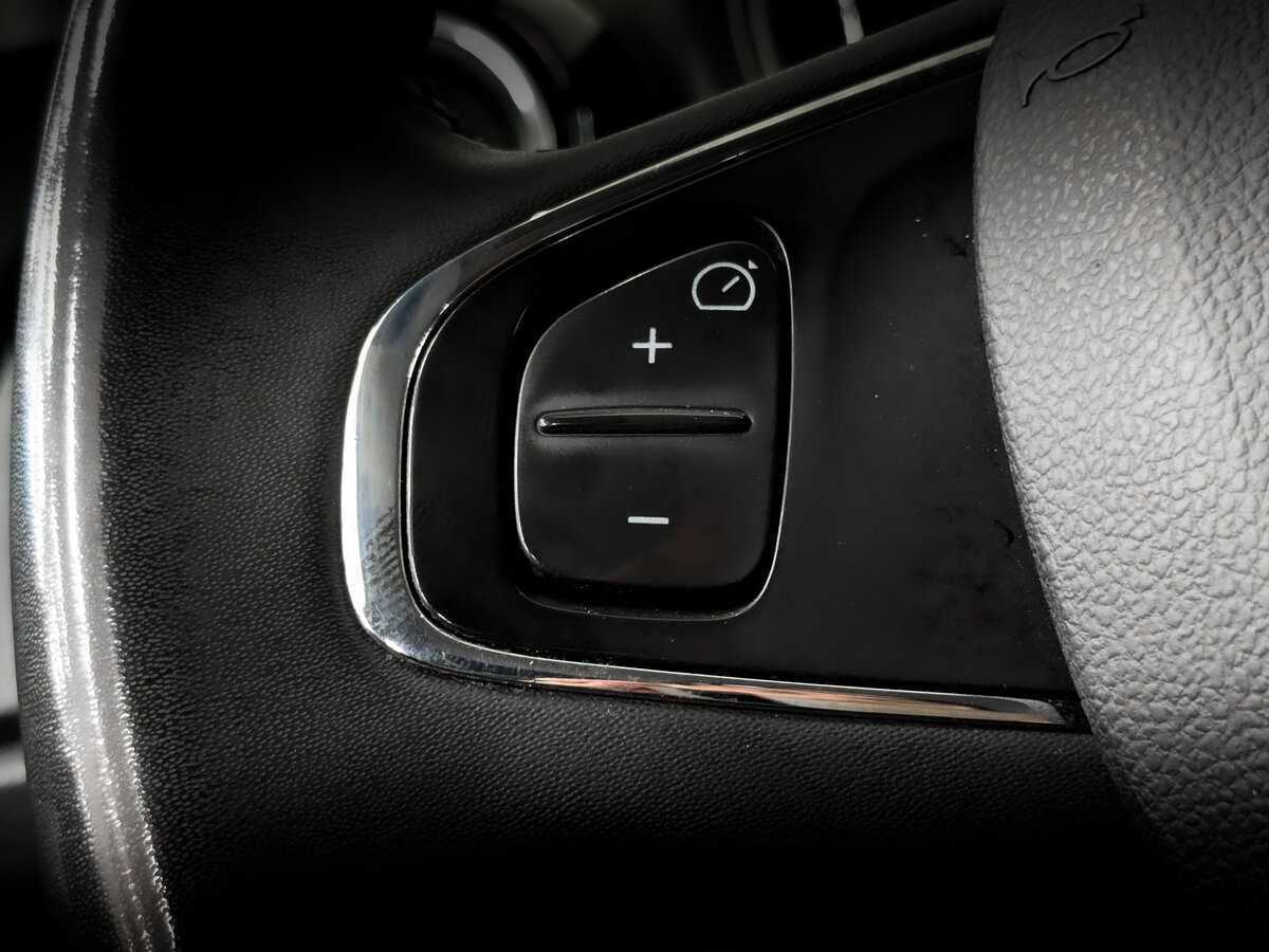 Renault Kaptur 2017 года с пробегом. Фото: #26