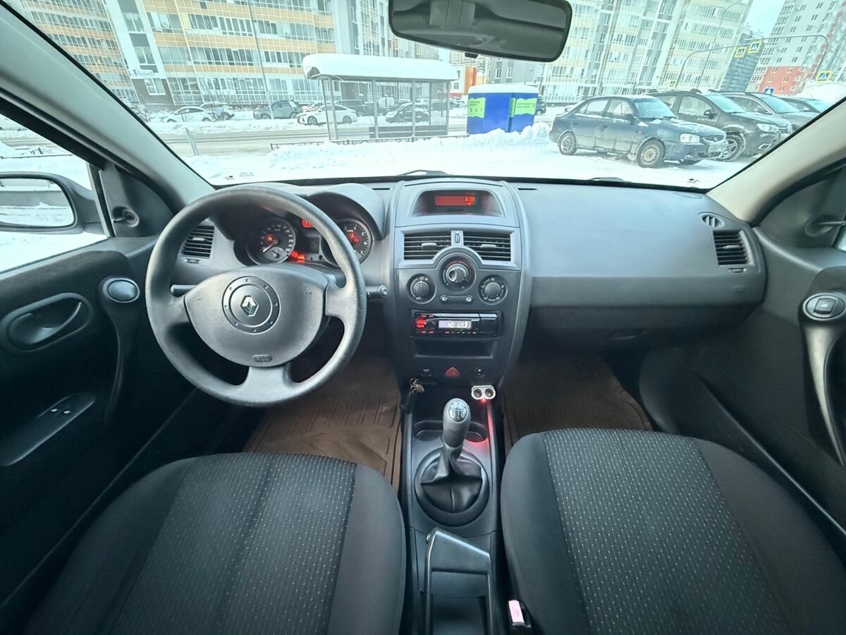 Renault Megane 2003 года с пробегом. Фото: #4