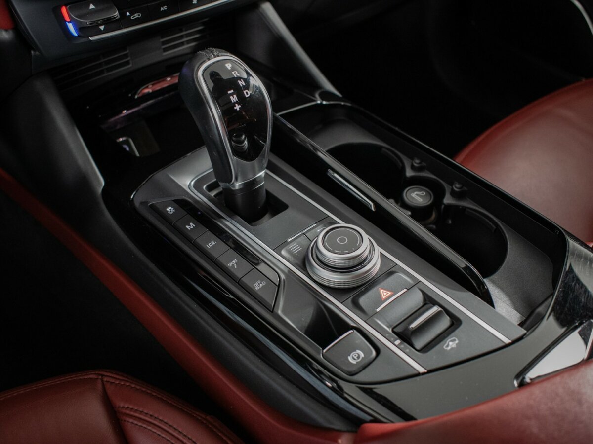 Maserati Levante 2017 года с пробегом. Фото: #17
