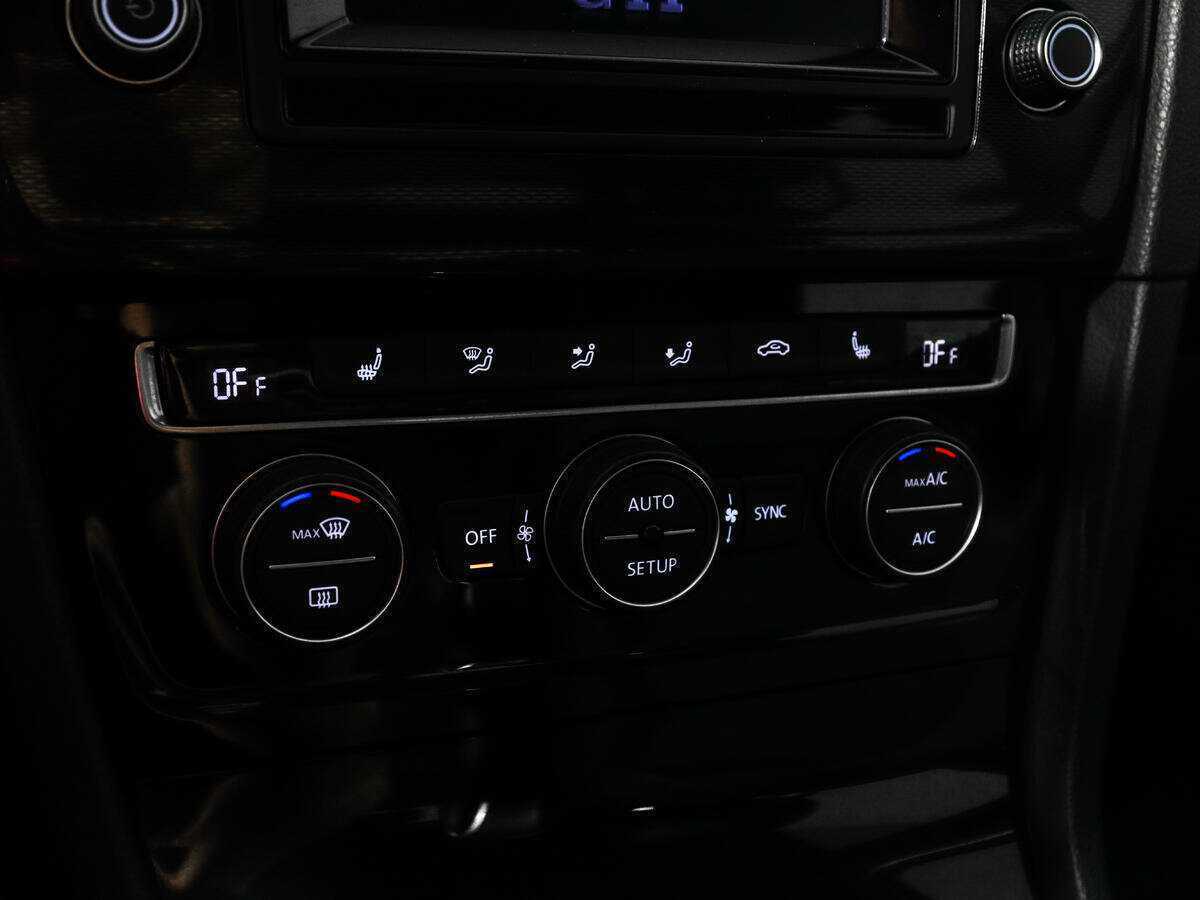 Volkswagen Golf 2013 года с пробегом. Фото: #13