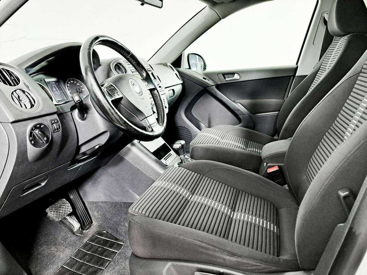 Volkswagen Tiguan 2010 года с пробегом. Фото: #13